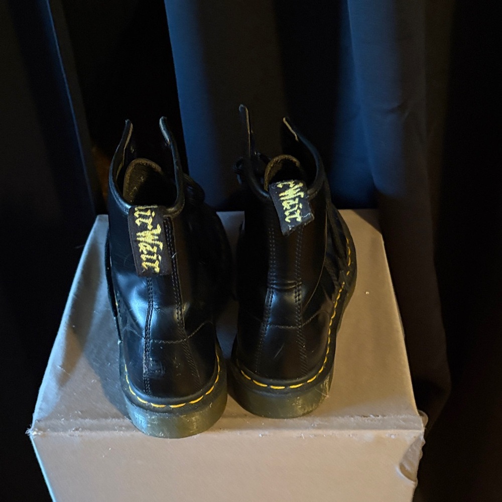 Dr. Martens Black Leather 8-Eye Lace-Up Boots with Yellow Stitching - Picture 5 of 9